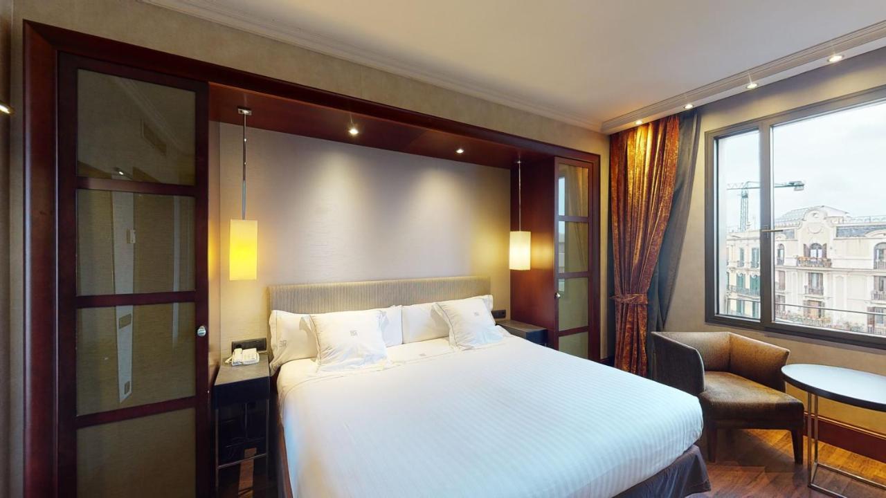 Center Hotel 4*
