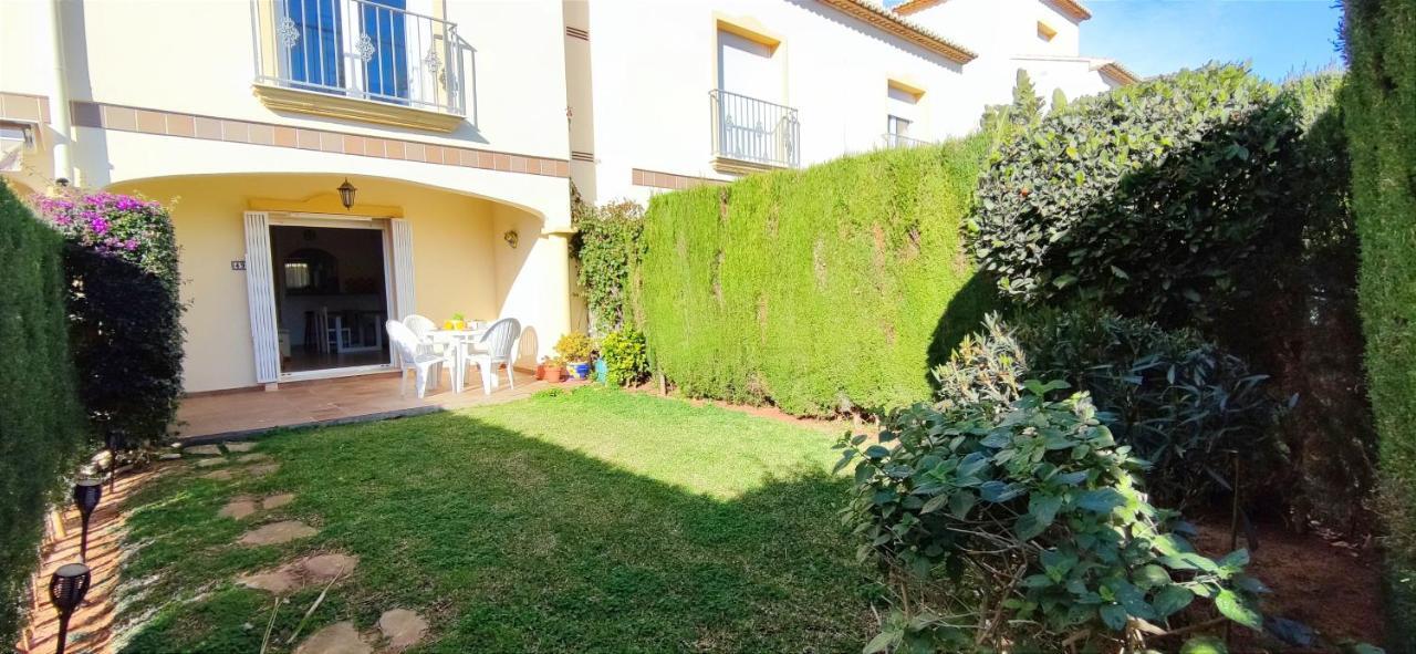 La Giralda By Costa Apartamento