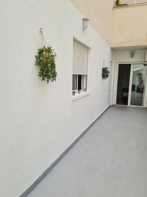 Beautiful With Patio * Torrevieja
