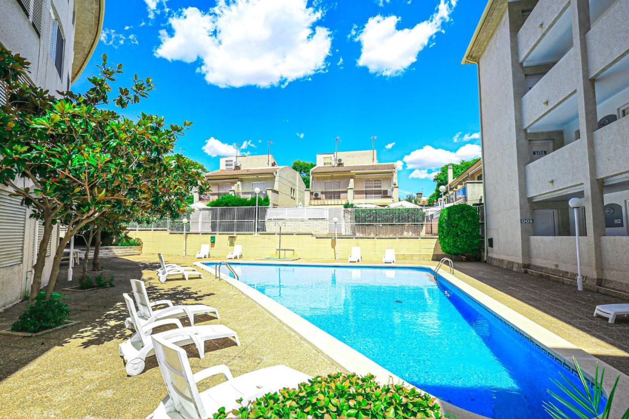 Golf F 211 Only Families Apartamento