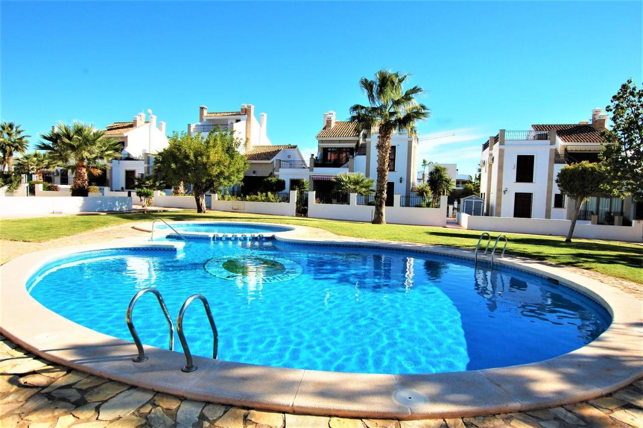 Very With Views * Dehesa de Campoamor (Orihuela Costa)