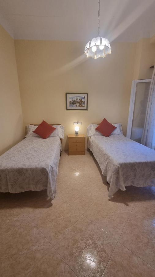 Alquilo Casa En Campello Centro Holiday home El Campello