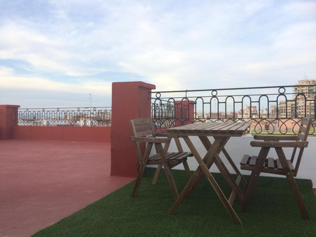 Cosy Apt Terrace In Downtown Apartamento