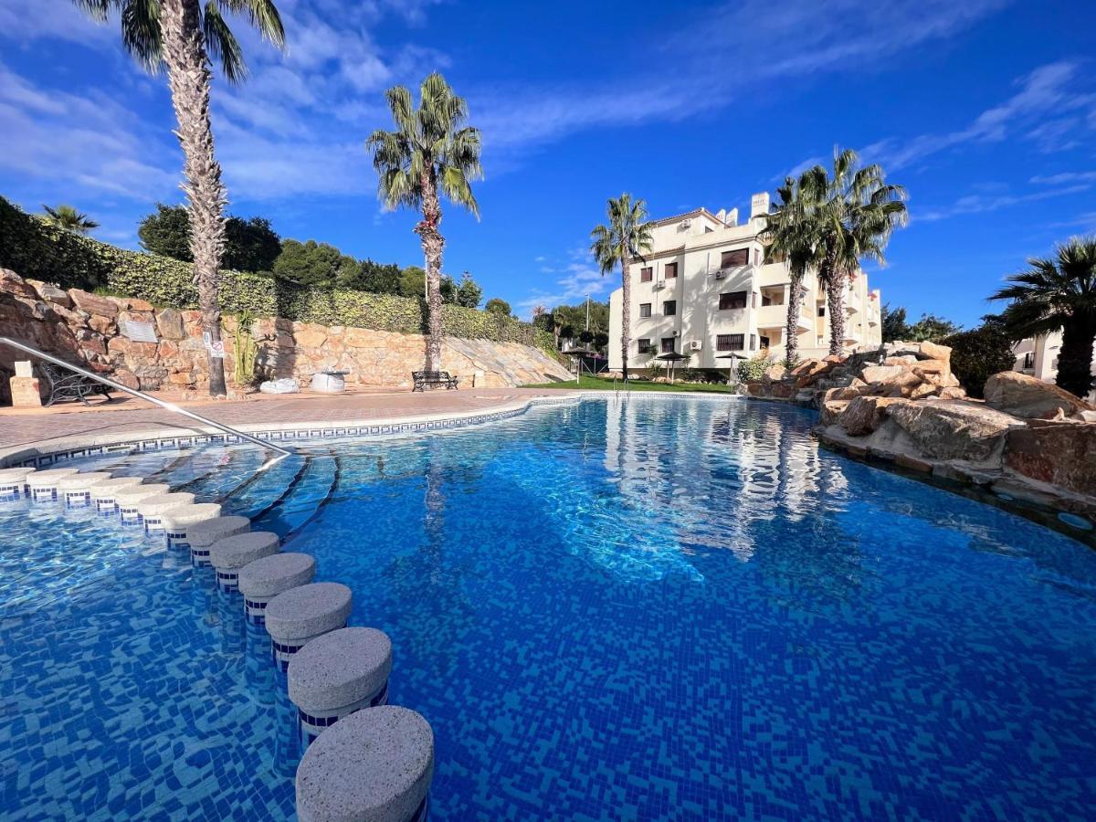 Two Bedroom Ground Floor Apt With Com Pool Lr756 * Orihuela