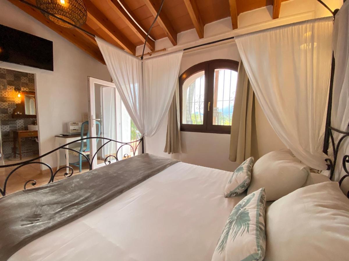 Paradise 1917 - Adults Only 2* Altea