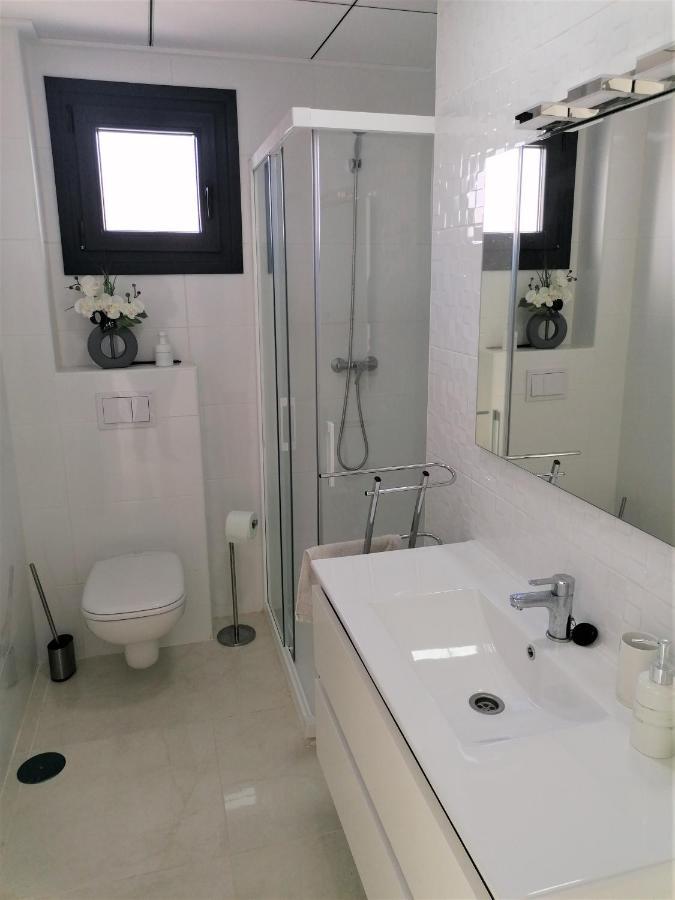 Apartment Al05: Newly Built Luxery 2 Bed Apartment,el Alamillo,roof Terrace,close To *