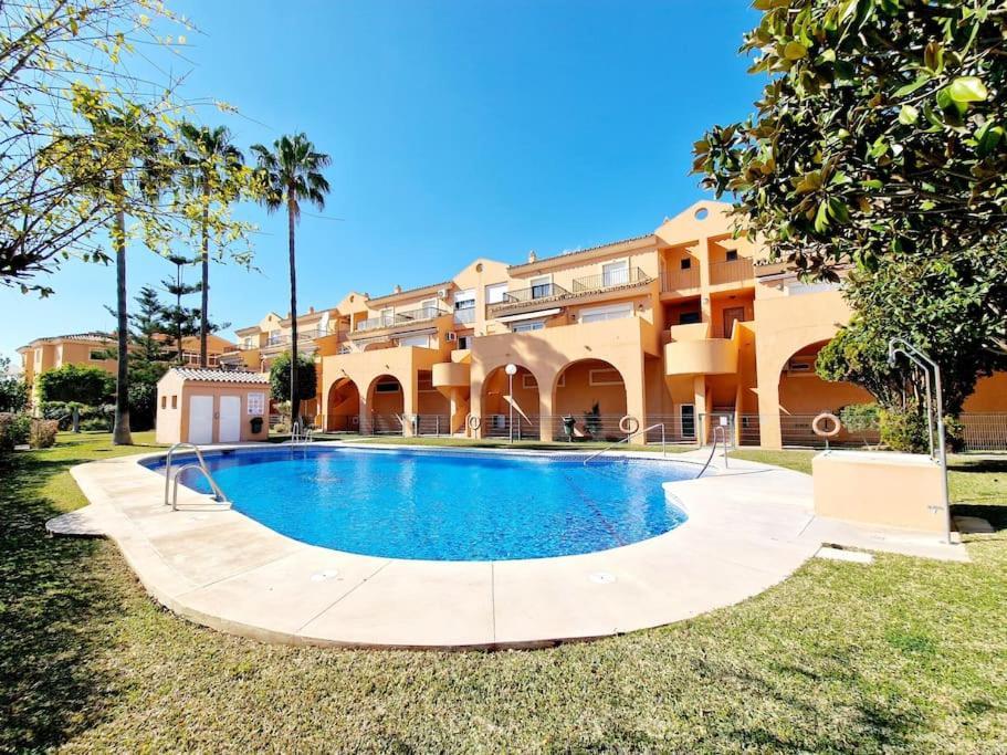 Apartment Semi-detached House In Butiplaya *