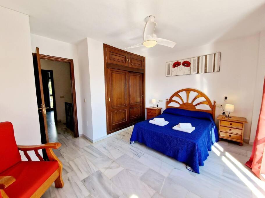 Semi-detached House In Butiplaya *
