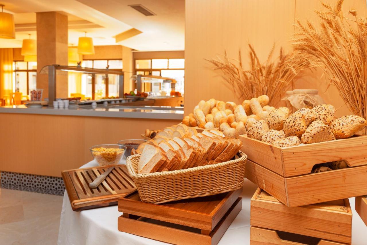 Hotel Macia Donana 4*