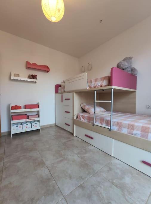 Chalet En Playa De