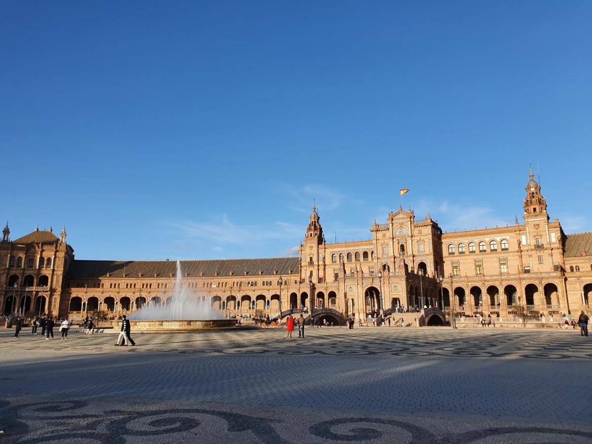 Puerta Carmona