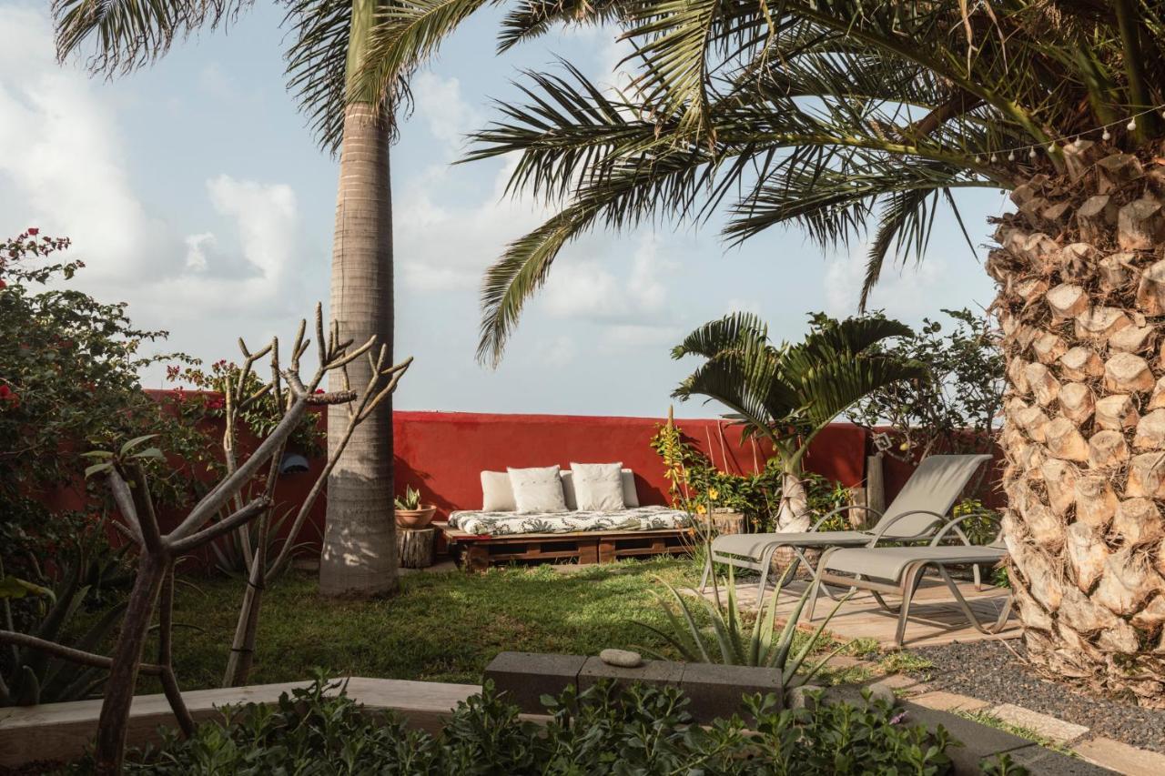 Papaya Apartment