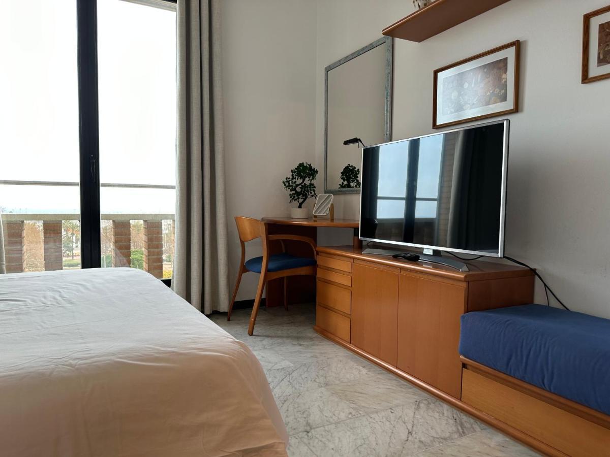 Lets Holidays Sea Views In Apartment *