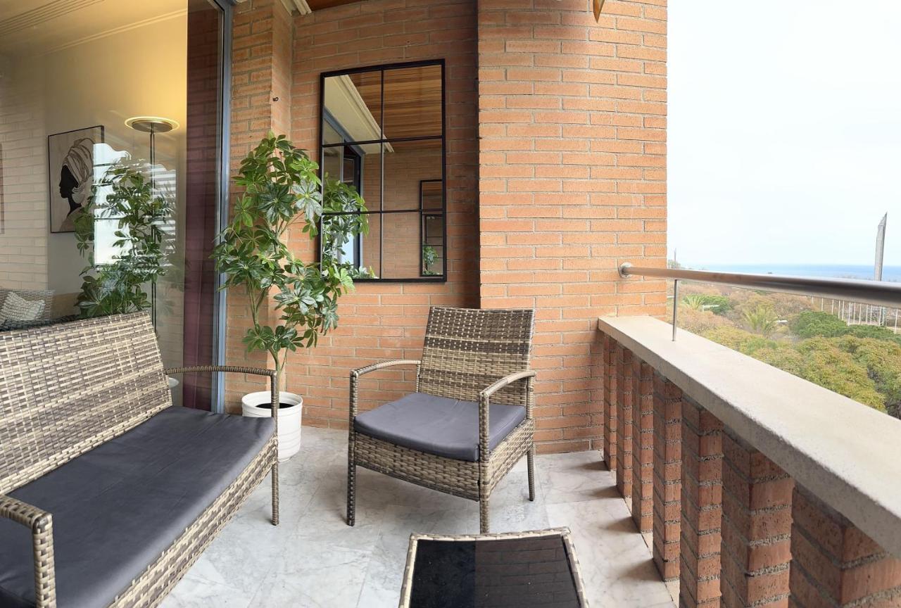 Lets Holidays Sea Views In Apartment Barcelona