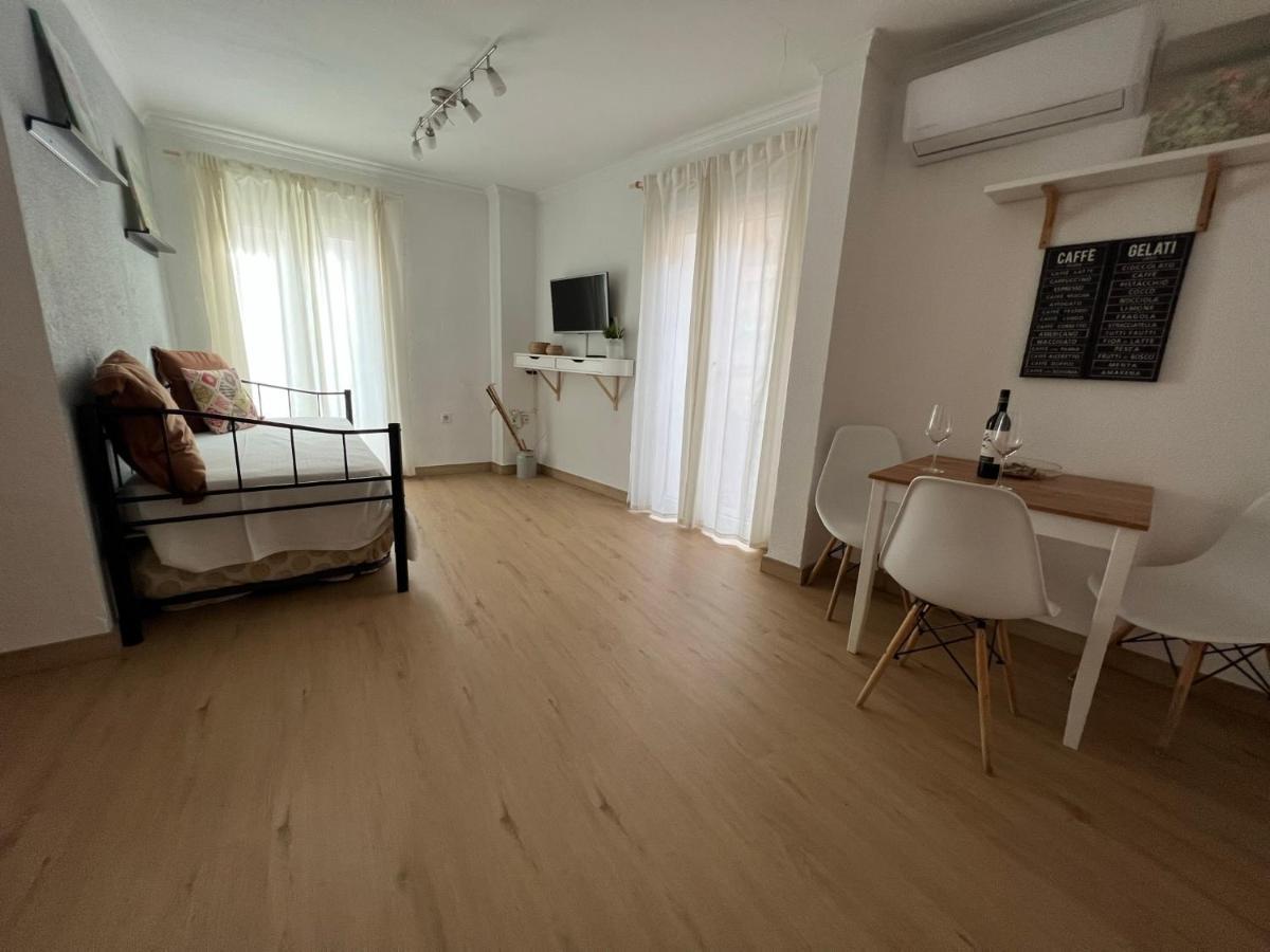 Apn Hatabin Apartment Granada