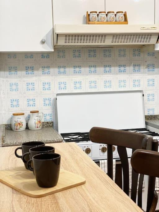 In Spacious Flat In Apartamento Valencia