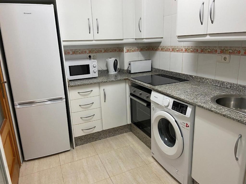 Apartment A Stunning 2 Bedroom 5 Min Walk To The Beautiful Beaches Of Vera Playa Playas de Vera