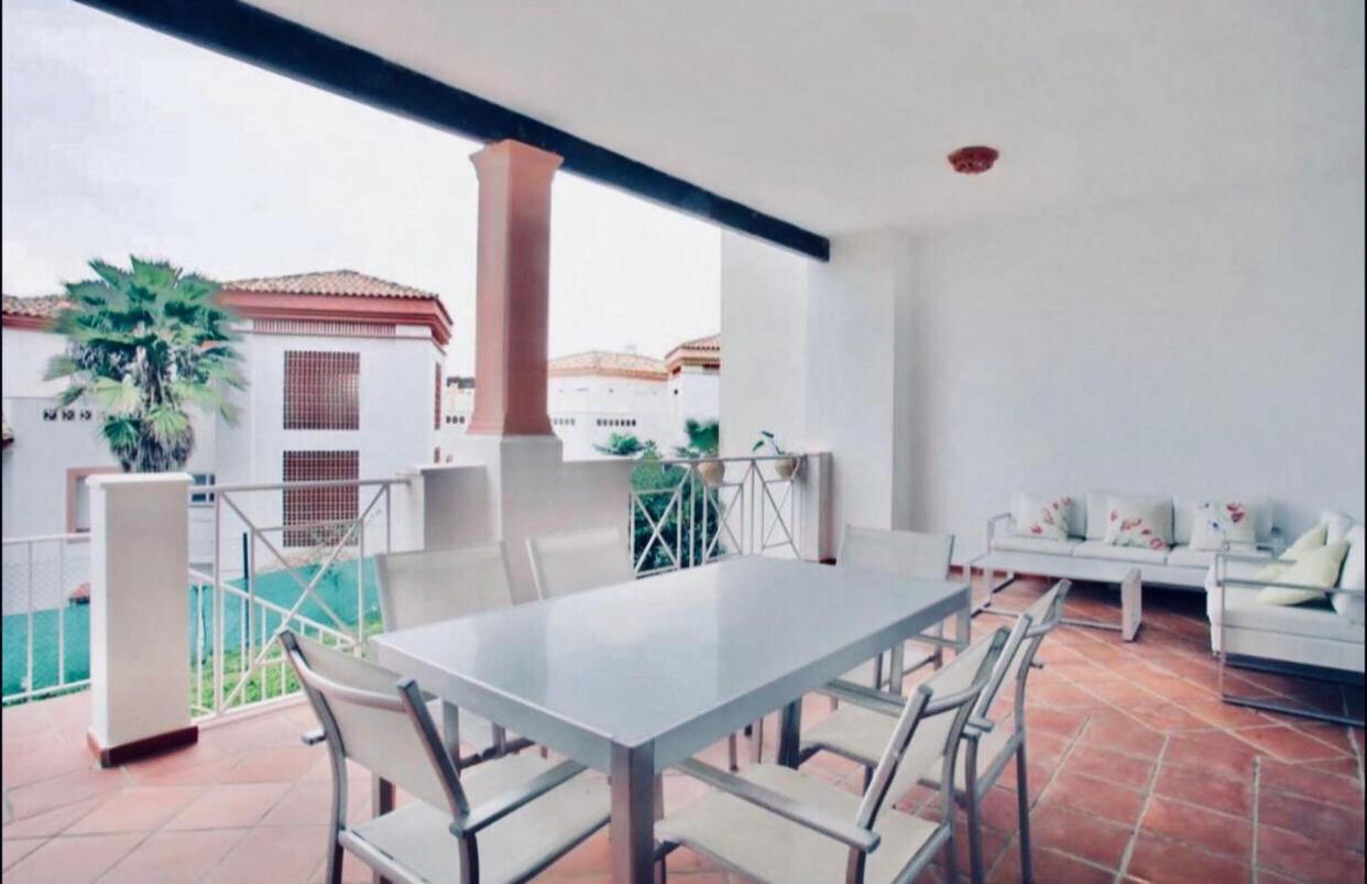 Familiar Con Jardin Y Terraza Privada * Alcaidesa