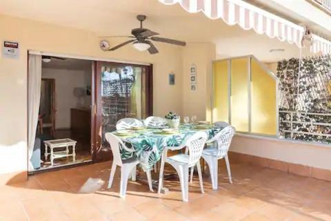 Sea Front Apart. 2 Pools / 1ª Linea. 2 Piscinas Apartamento *