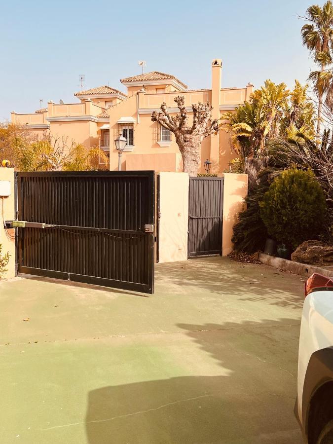 Villa Puerto Sherry *