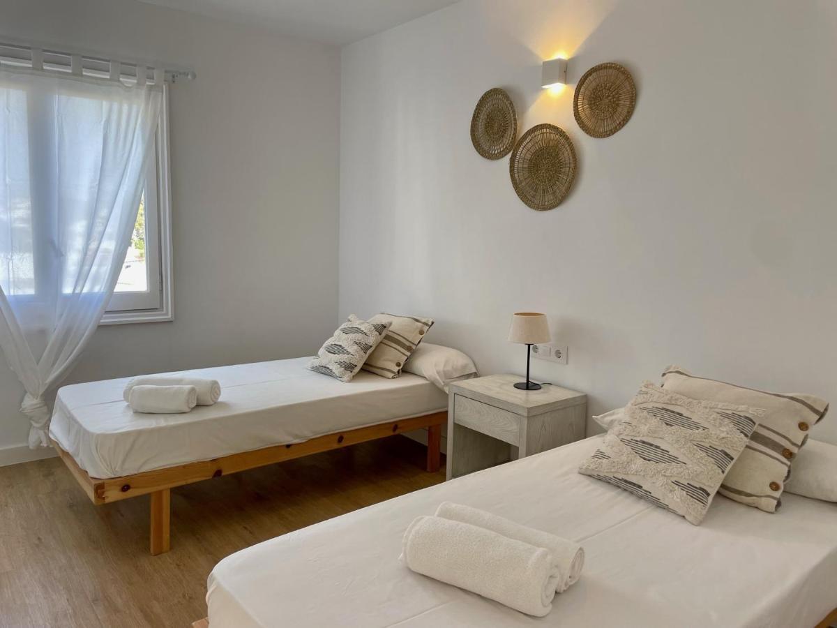 Holiday home Biniforcat Cala en Forcat