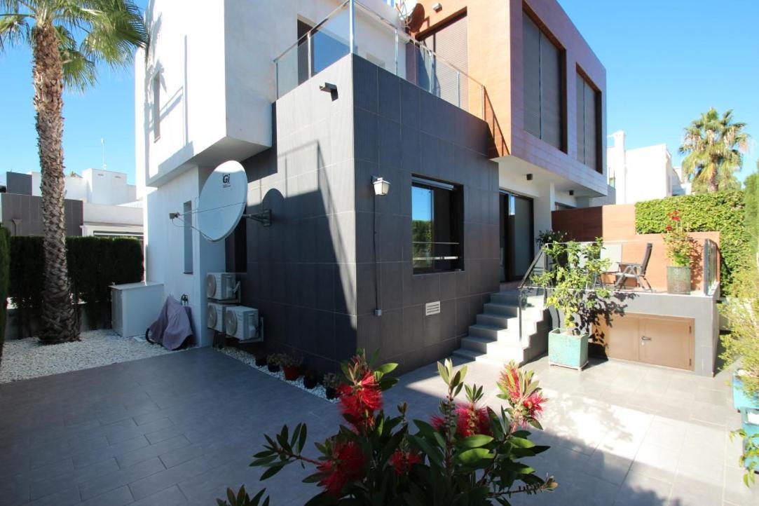 Casa D'alessandro Dehesa de Campoamor (Orihuela Costa)