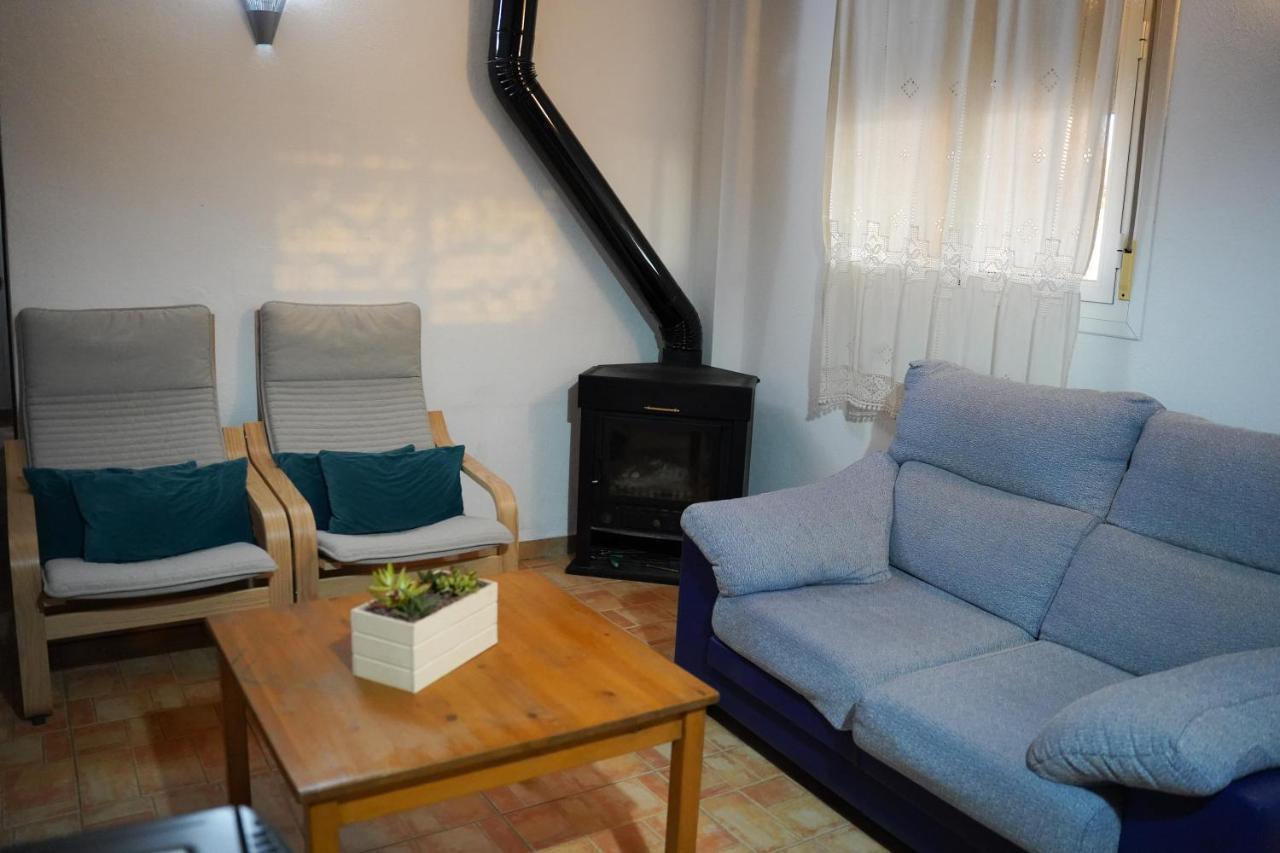 Caseta Montanyana Holiday home *
