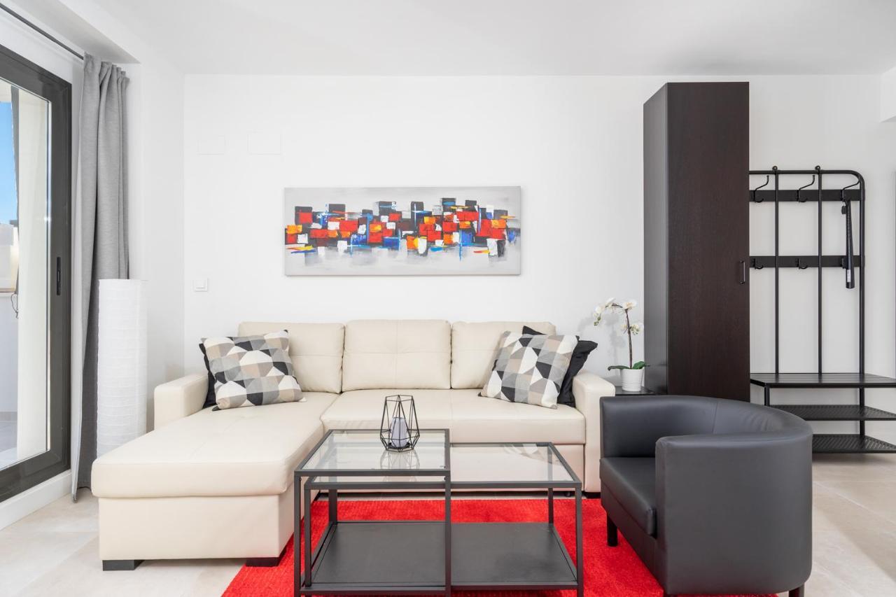 Apartamento Modern With Pool In Ref 47 *