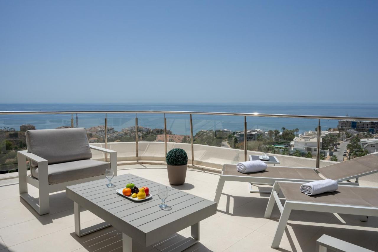 Luxurious With Seaviews In El Higueron By Costarentals - Ref 121 *