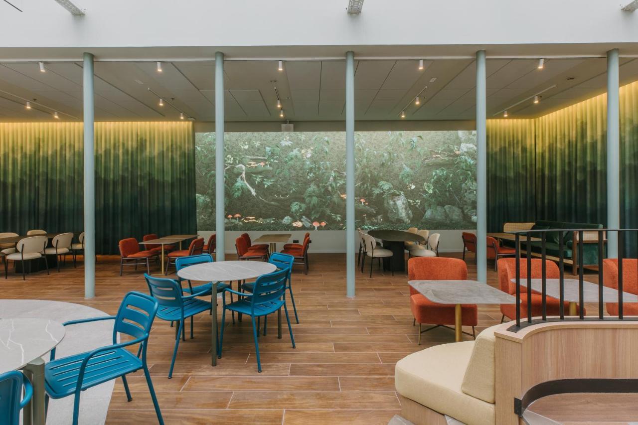Catalonia Plaza Hotel 4*