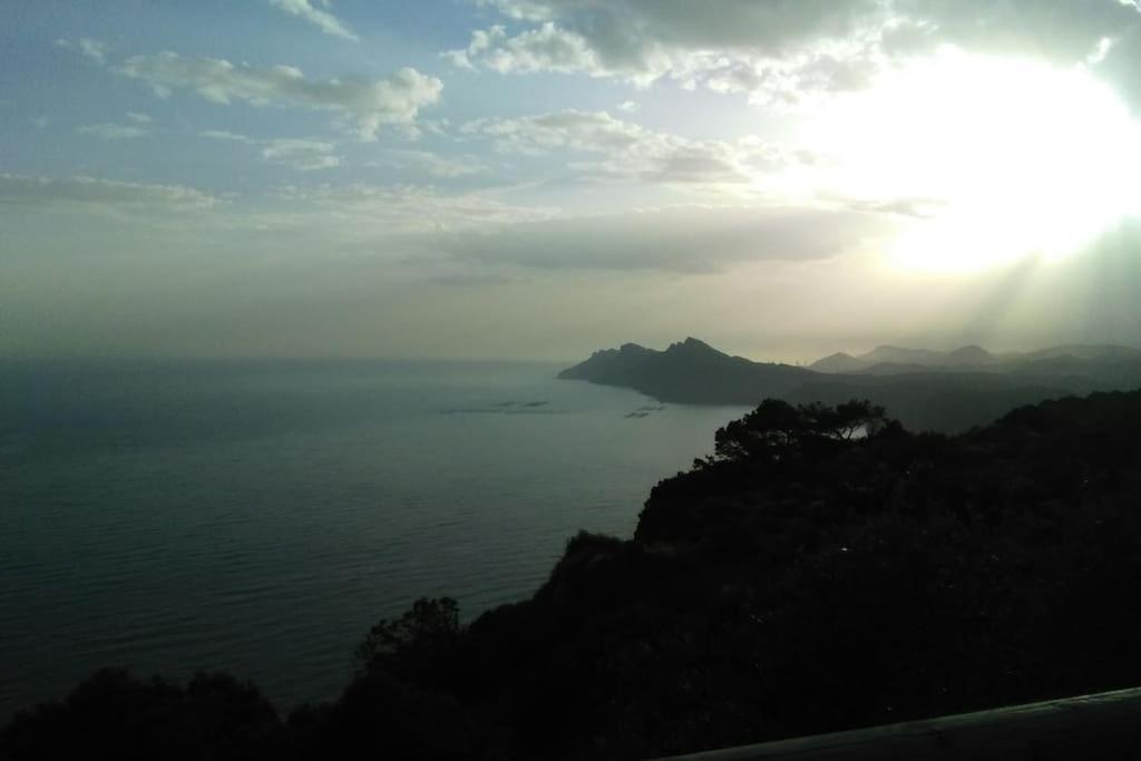 On The Coast To Relax And Work * Cartagena