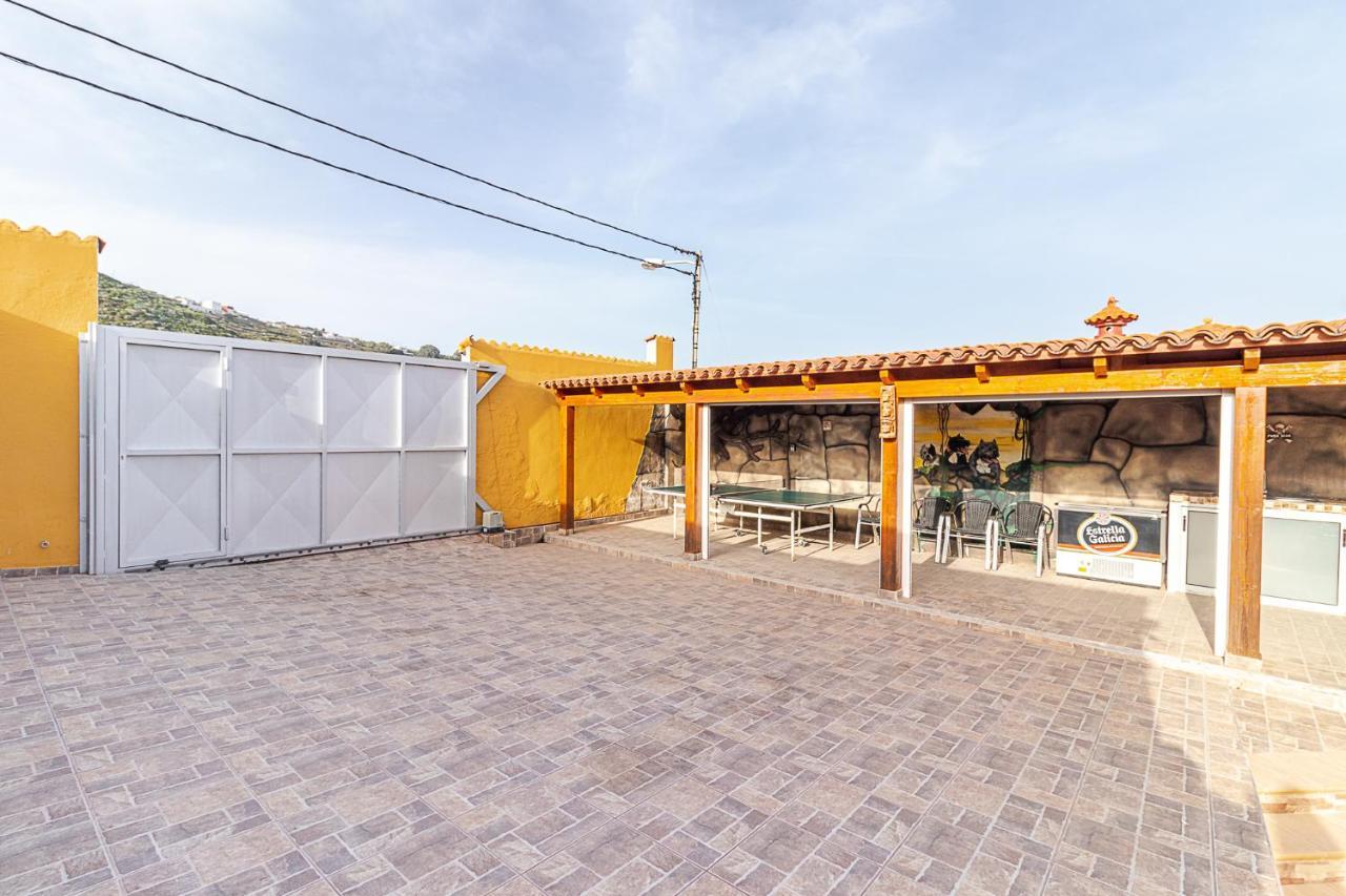 Caiman Apartment
