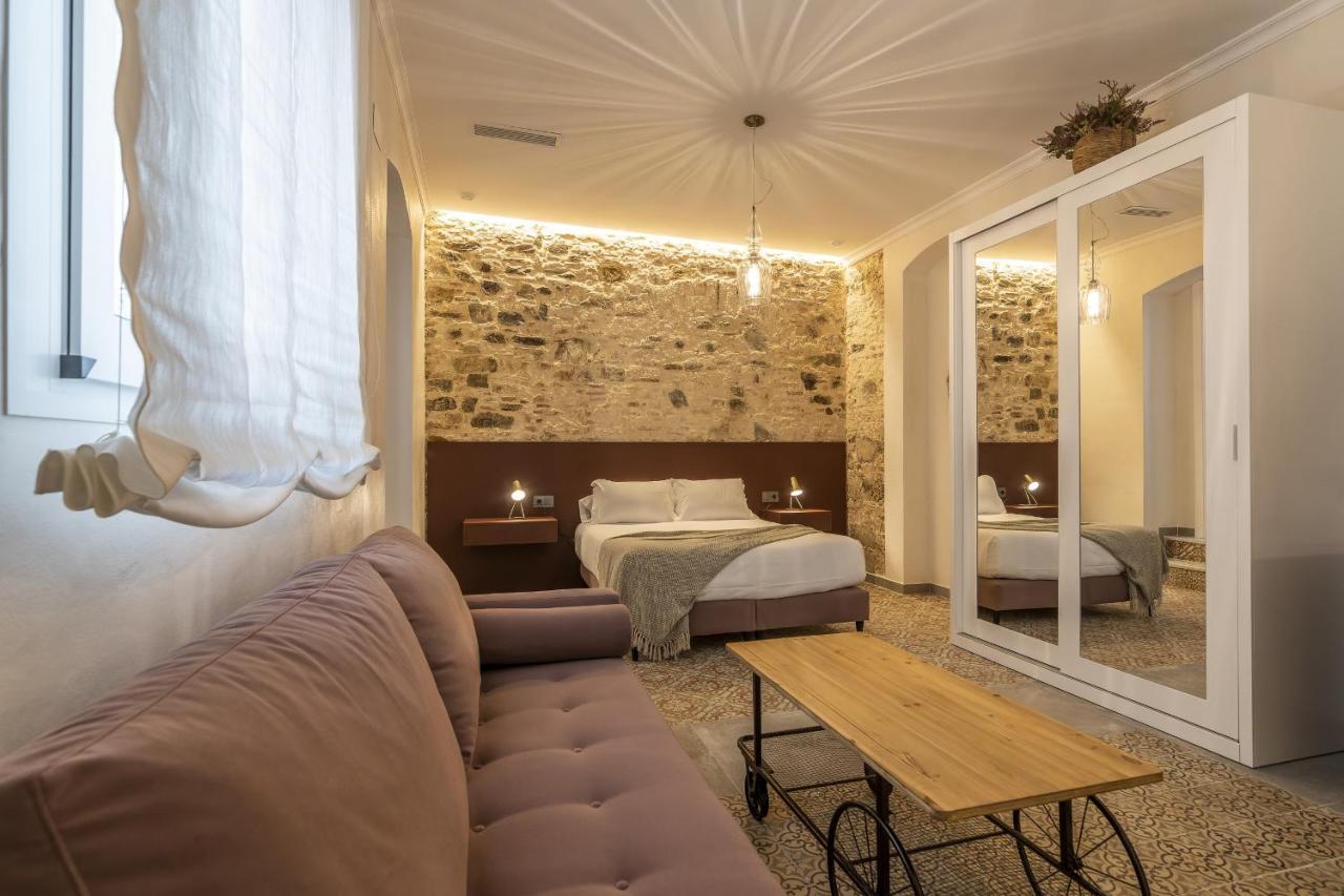 Trajano Premium Estudios By H Ayamonte