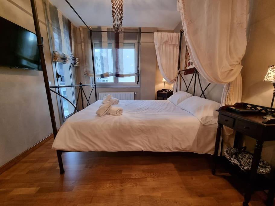 25a01 Duplex Con Jardin Y Garaje Apartamento Luanco