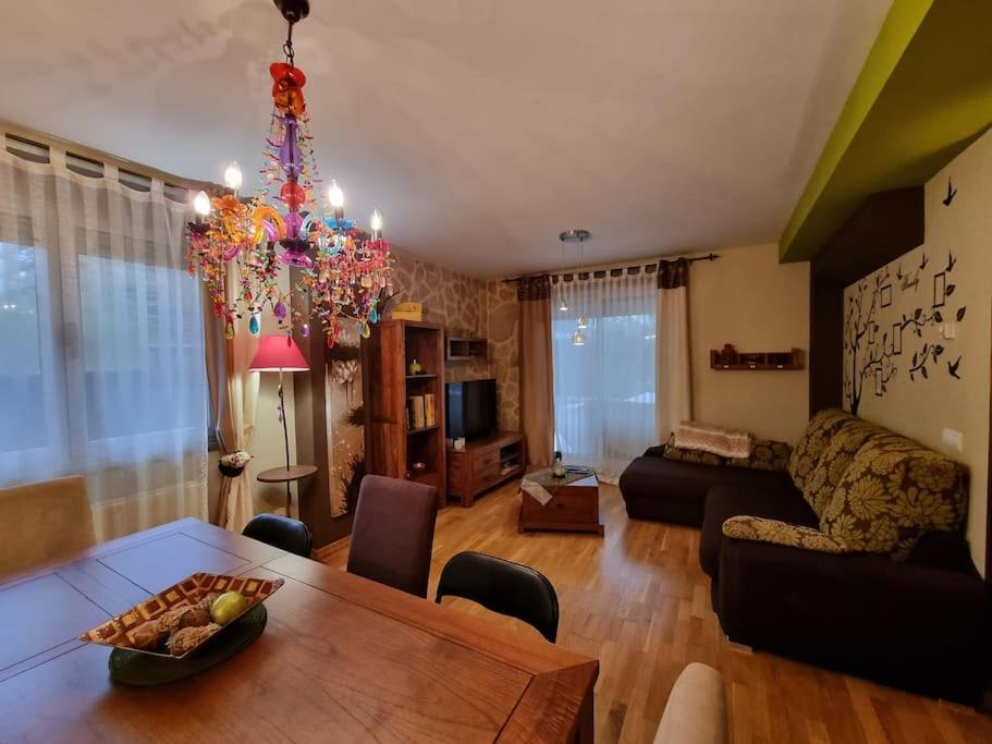 25a01 Duplex Con Jardin Y Garaje Apartamento *