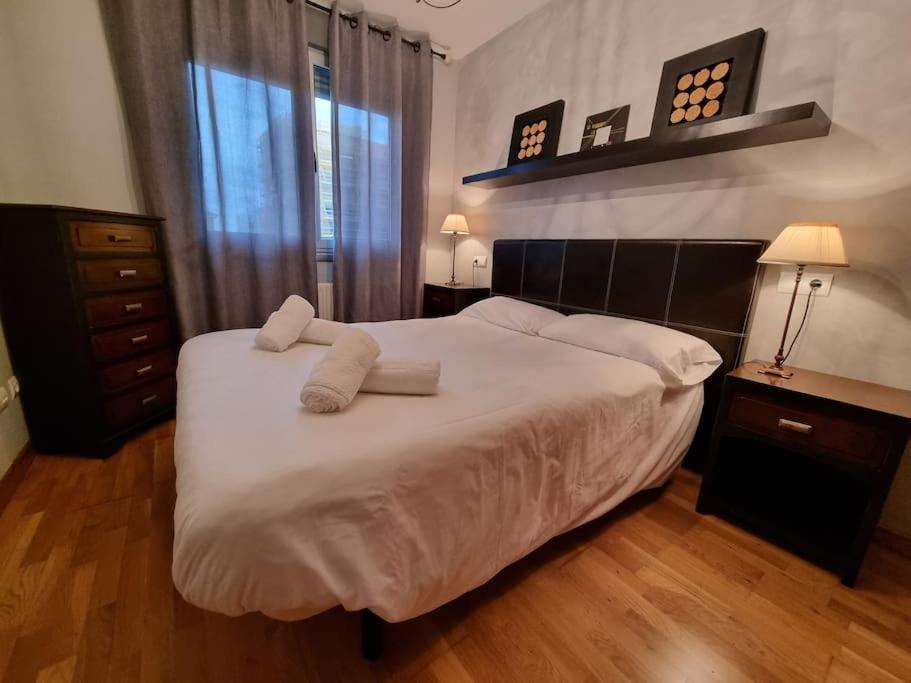 Apartamento 25a01 Duplex Con Jardin Y Garaje Luanco