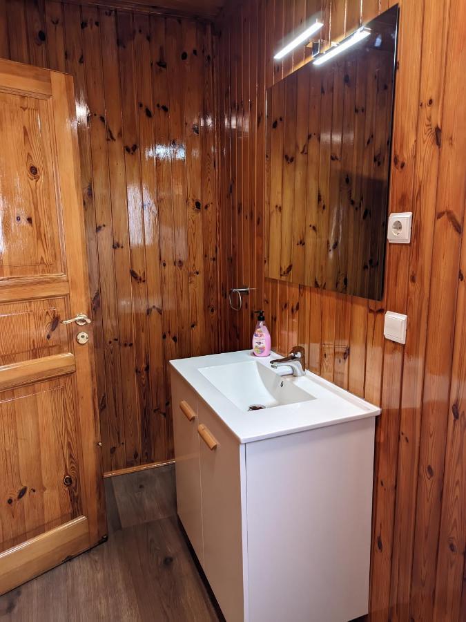 Con Piscina En Privado Cerca De La Playa De Torre Del Mar Ideal Familias Сasa de vacaciones