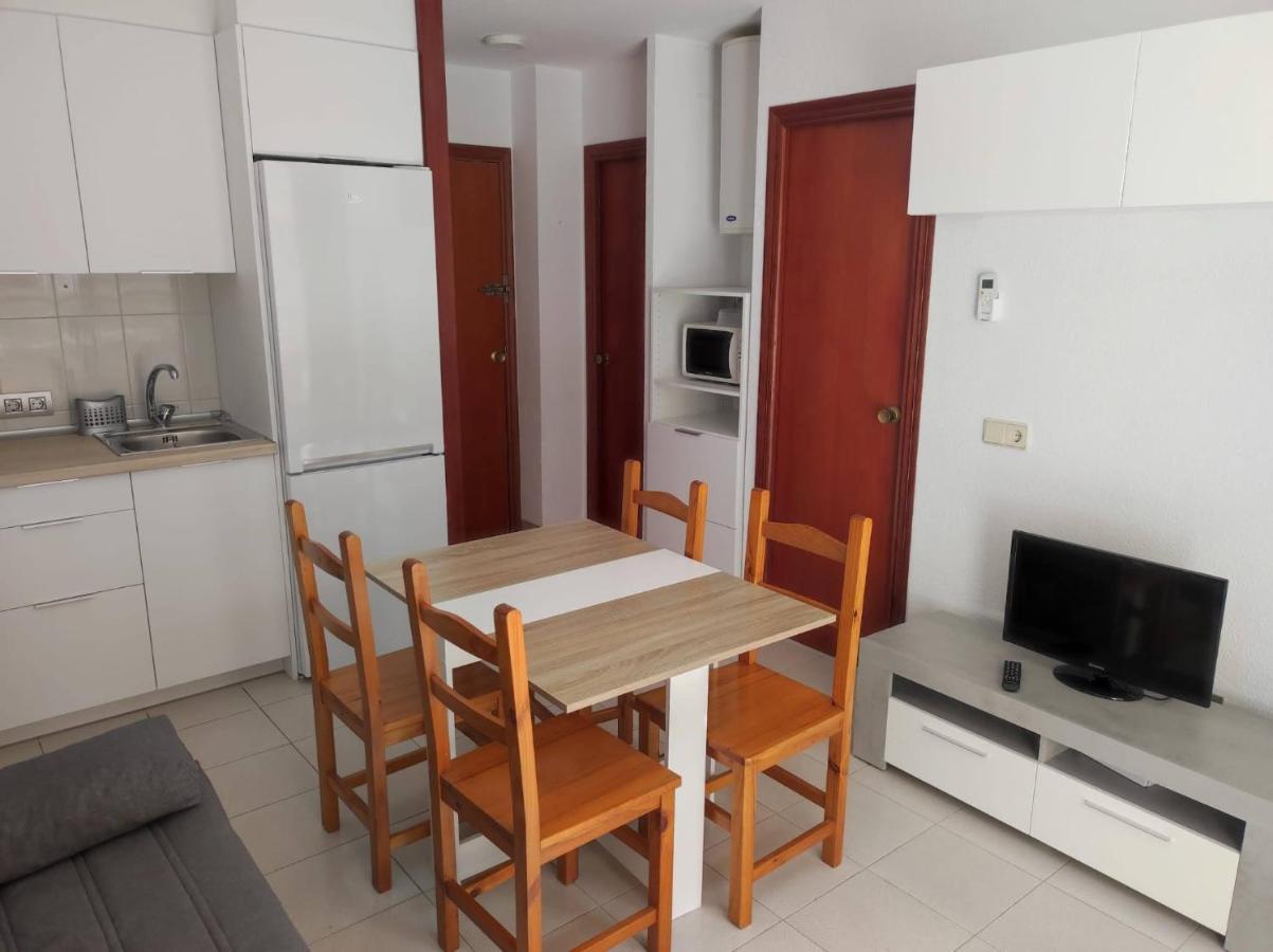Raymar Apartahotel
