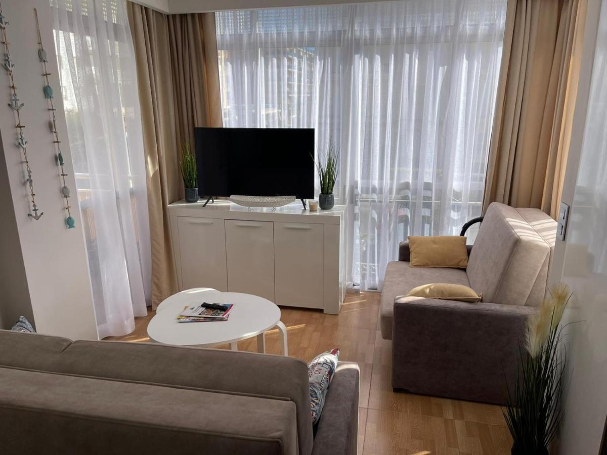 Apartment Ivon Solo Familias *