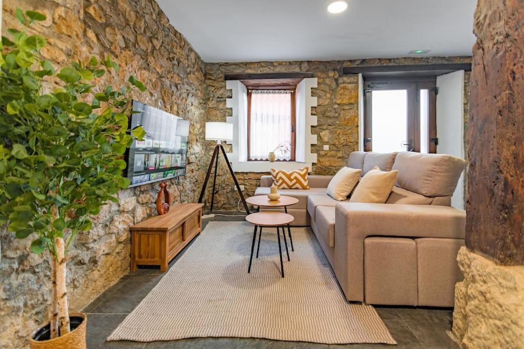 Precioso Piso Estilo Rustico A 10 Min De Santander Apartamento