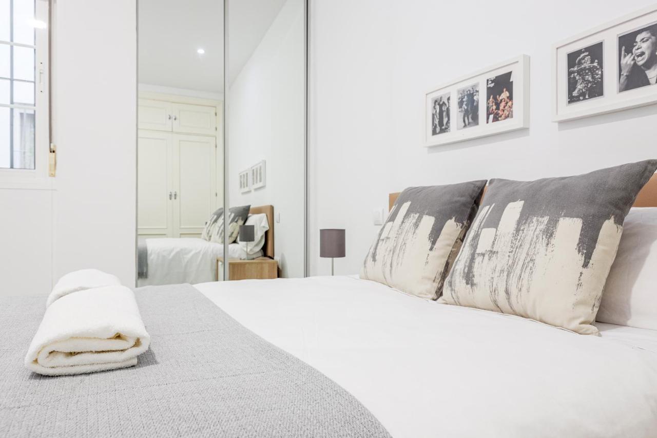 Ruiz Gijon Elegante Y Moderno En La Mas Autentica Apartamento