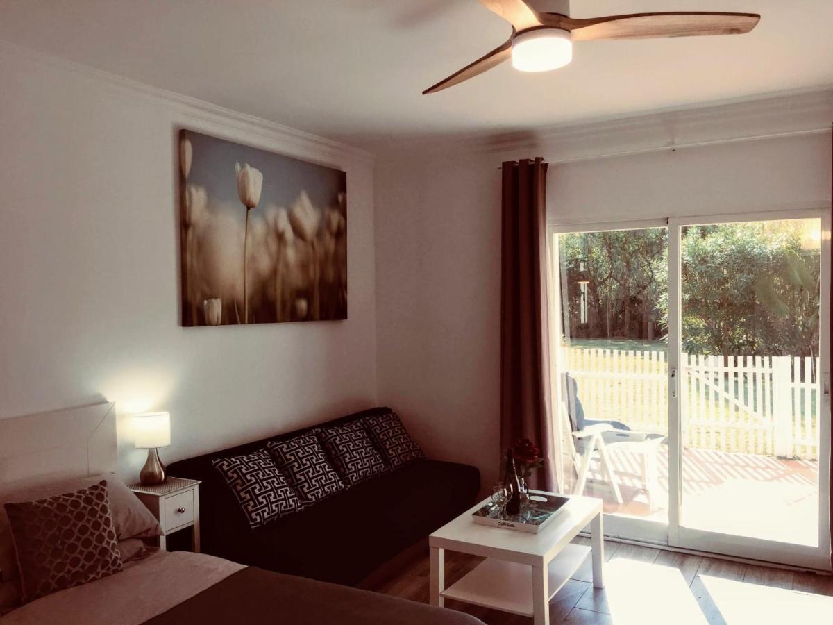 Apartment Puerto Banus Beachfront Retreat: Terrace, Pool & Tennis Marbella