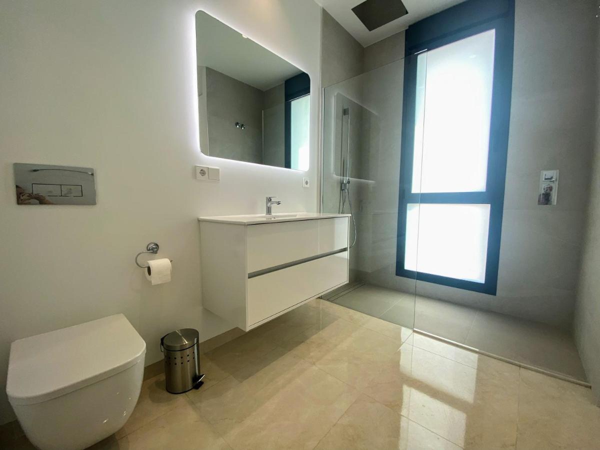 Modern 4 Bed With Pool At Colinas Lc1 * Dehesa de Campoamor (Orihuela Costa)
