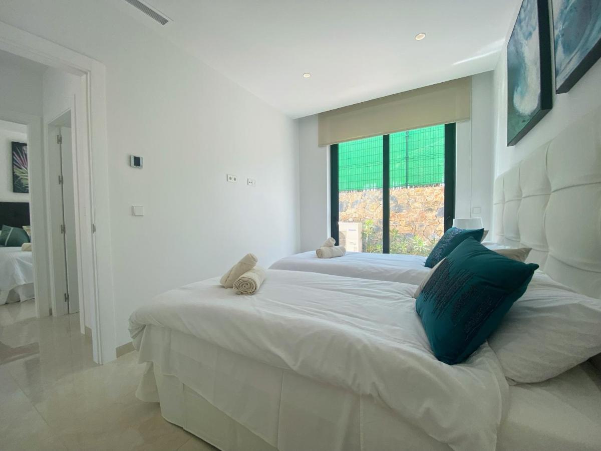 Modern 4 Bed With Pool At Colinas Lc1 Villa