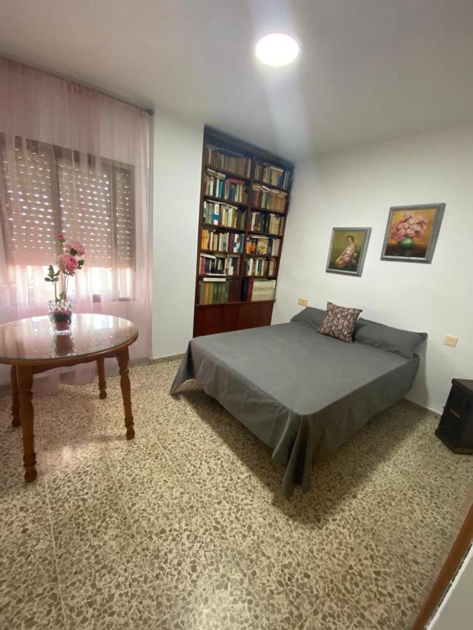 Apartamento En Primera Linea De Playa Con Piscina. * El Puerto de Santa María