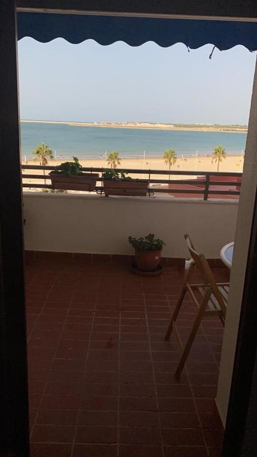 Apartamento Apartamento En Primera Linea De Playa Con Piscina.