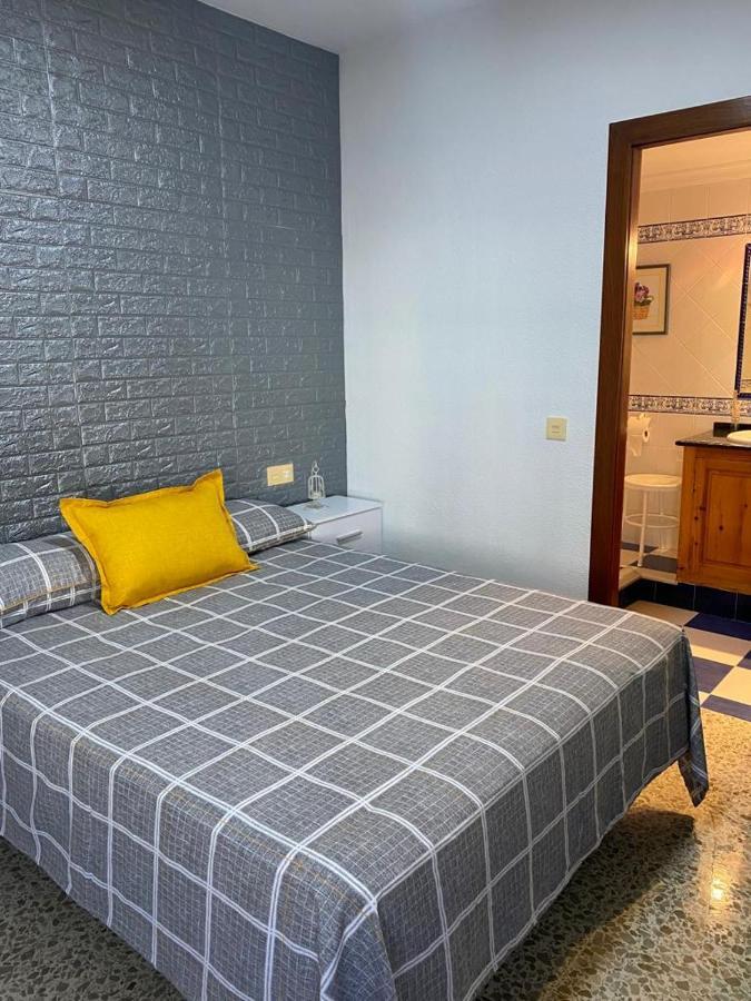 Apartamento En Primera Linea De Playa Con Piscina.