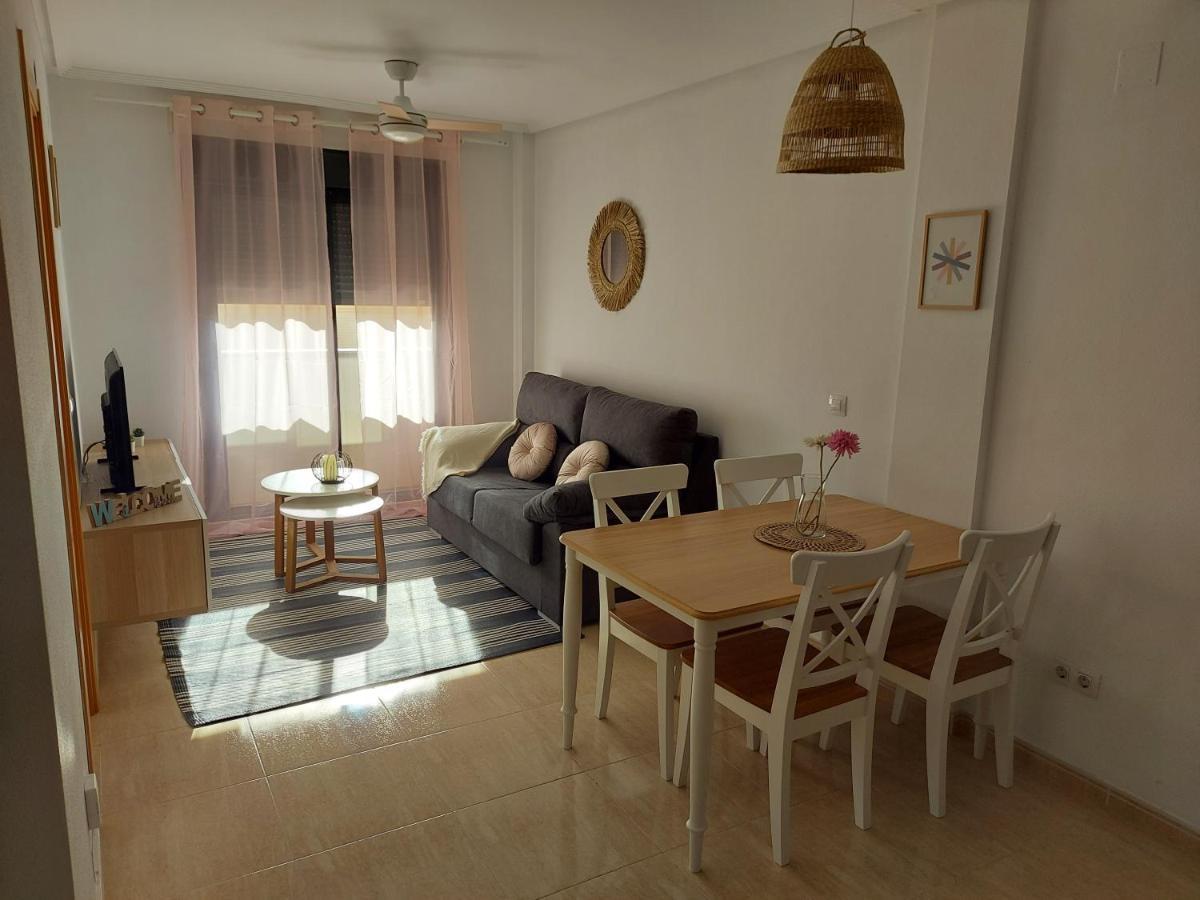 Apartamento En Residencial Con Piscina