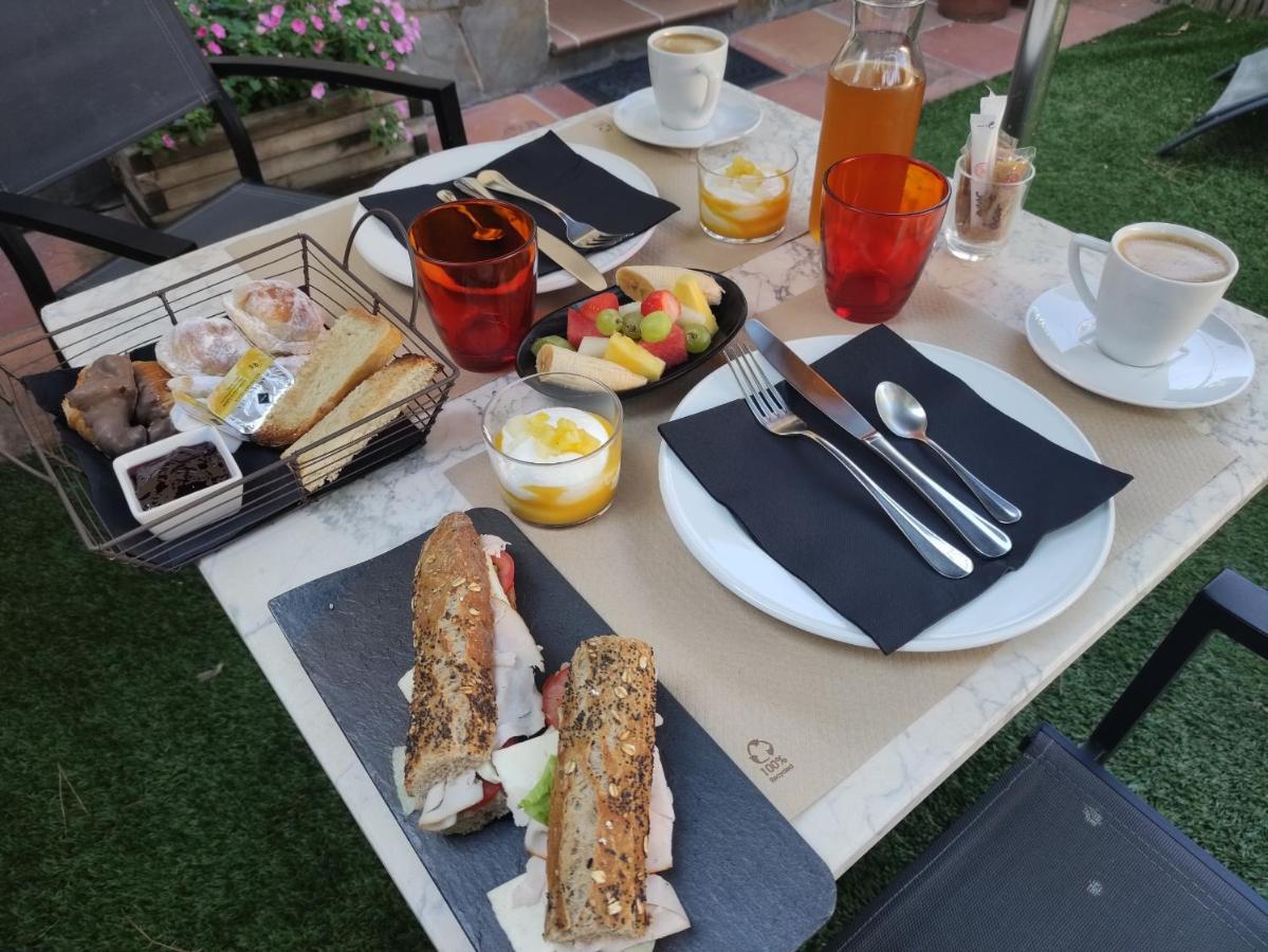 Cal Music Bed & Breakfast Premia De Dalt