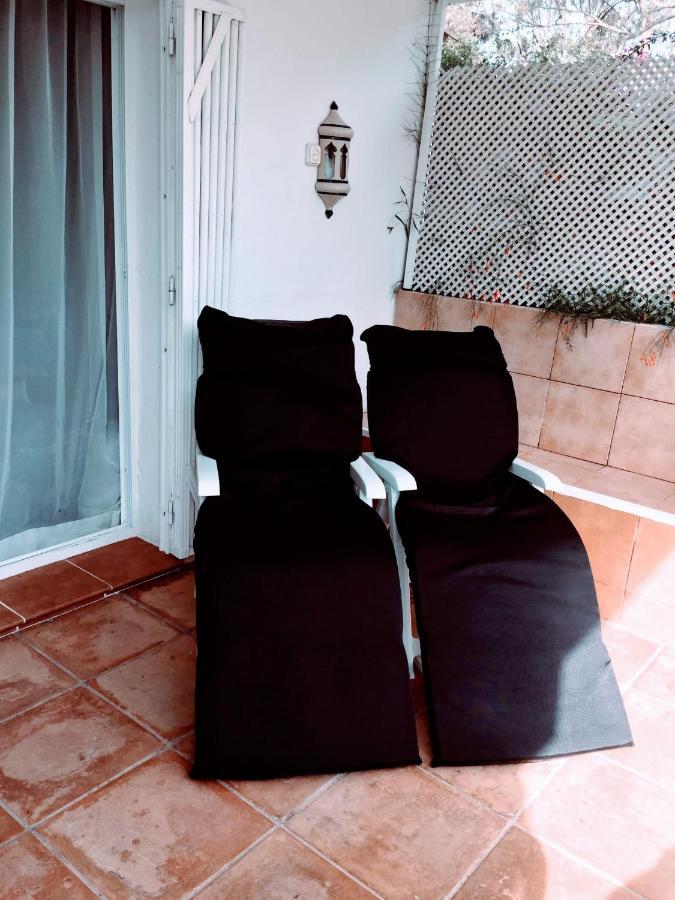Puerto Banus Beachfront Retreat: Terrace, Pool & Tennis Marbella
